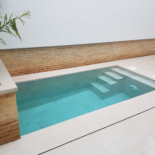Estudio de Arquitectura-Ingenieria-Urbanismo Manuel Mateos Orozco vivienda unifamiliar